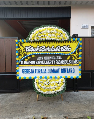Papan Bunga Duka di Arjangka