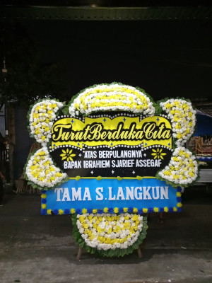 Papan Bunga Duka di Arjangka